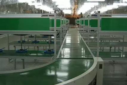 帶式輸送機(jī) 帶式輸送機(jī)